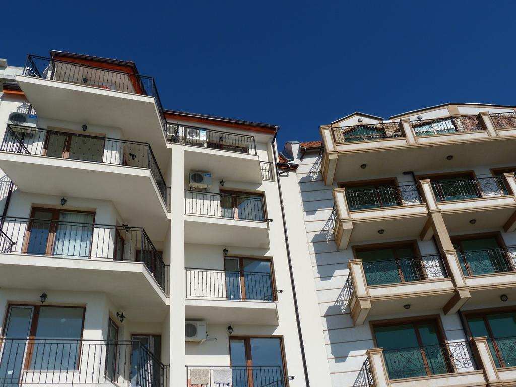 Sea View Apartments سوزوبول الغرفة الصورة